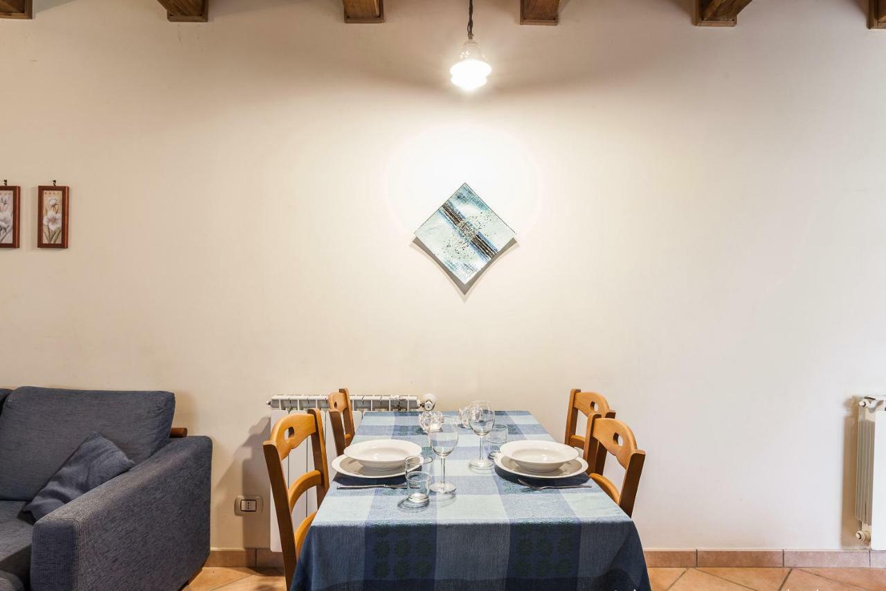 Villa Collebelvedere - Home Restaurant Fara in Sabina Eksteriør billede